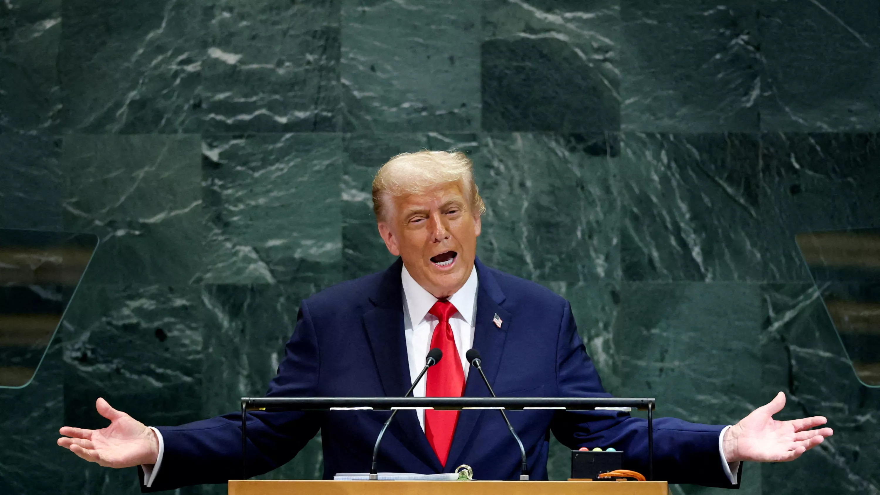 EN DIRECT - Assemblée générale de l’ONU : Donald Trump assure qu’il doit choisir entre «anéantir» l’Iran ou passer un «accord»