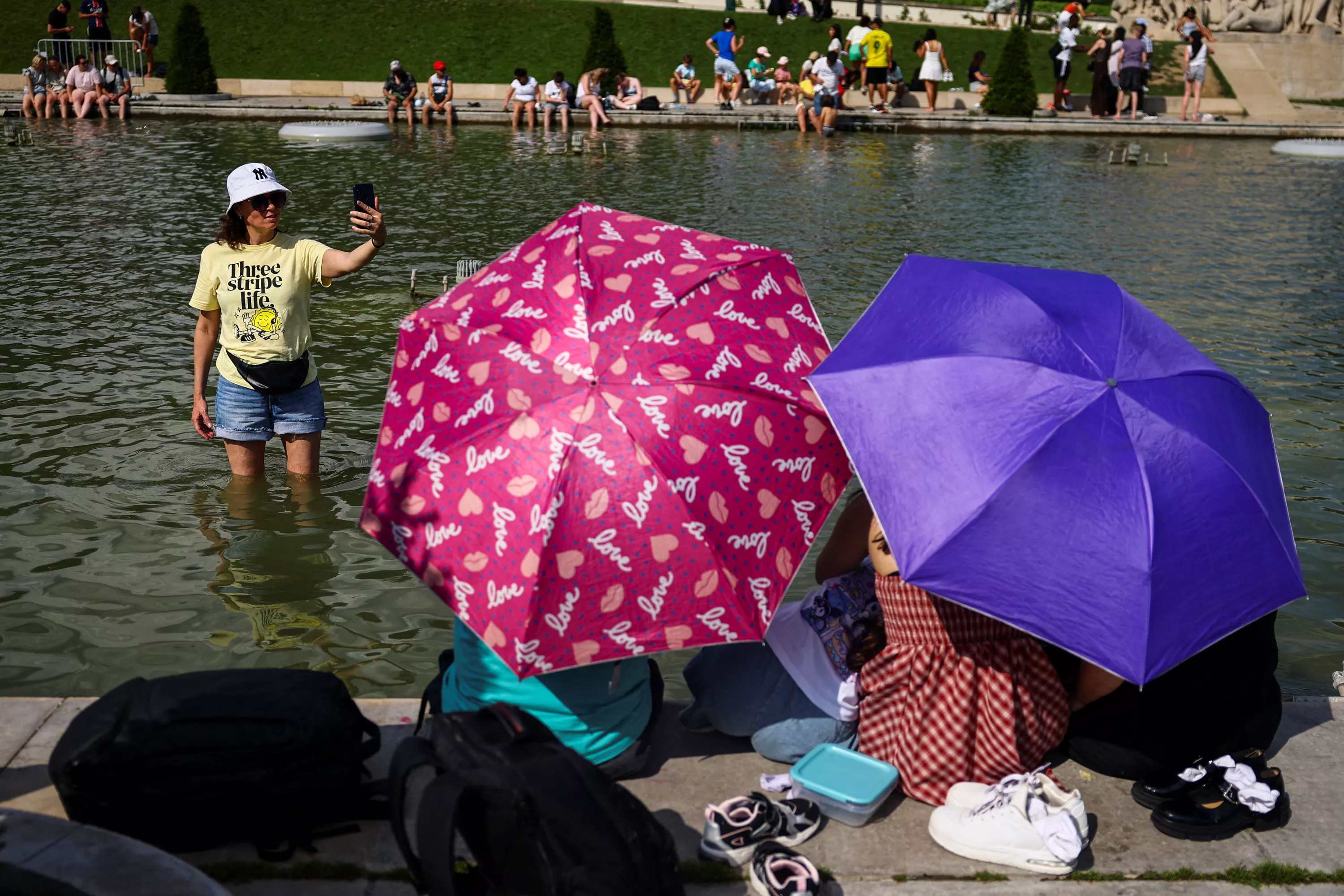 EN DIRECT - Canicule : une baisse des températures attendue vendredi à la suite d’une dégradation orageuse