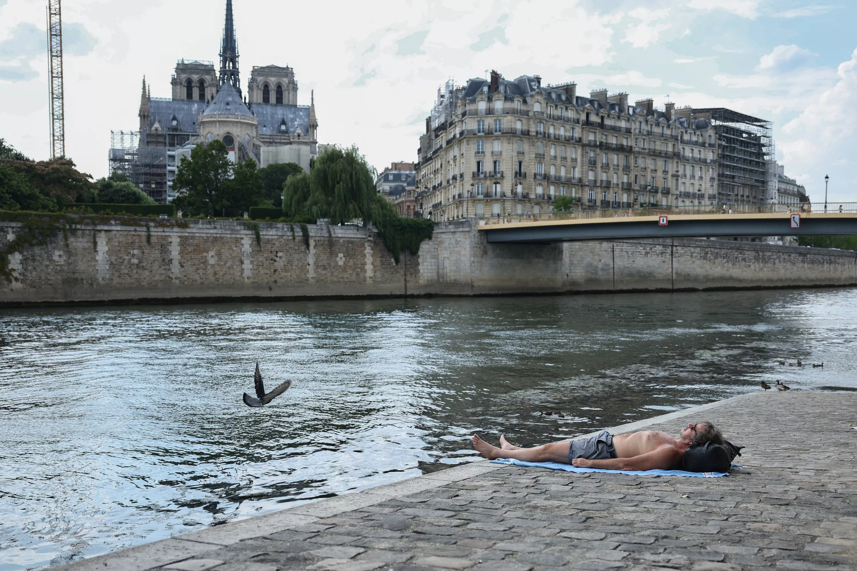EN DIRECT - Canicule : encore des températures au-dessus de 40°C et désormais 53 départements en vigilance orange