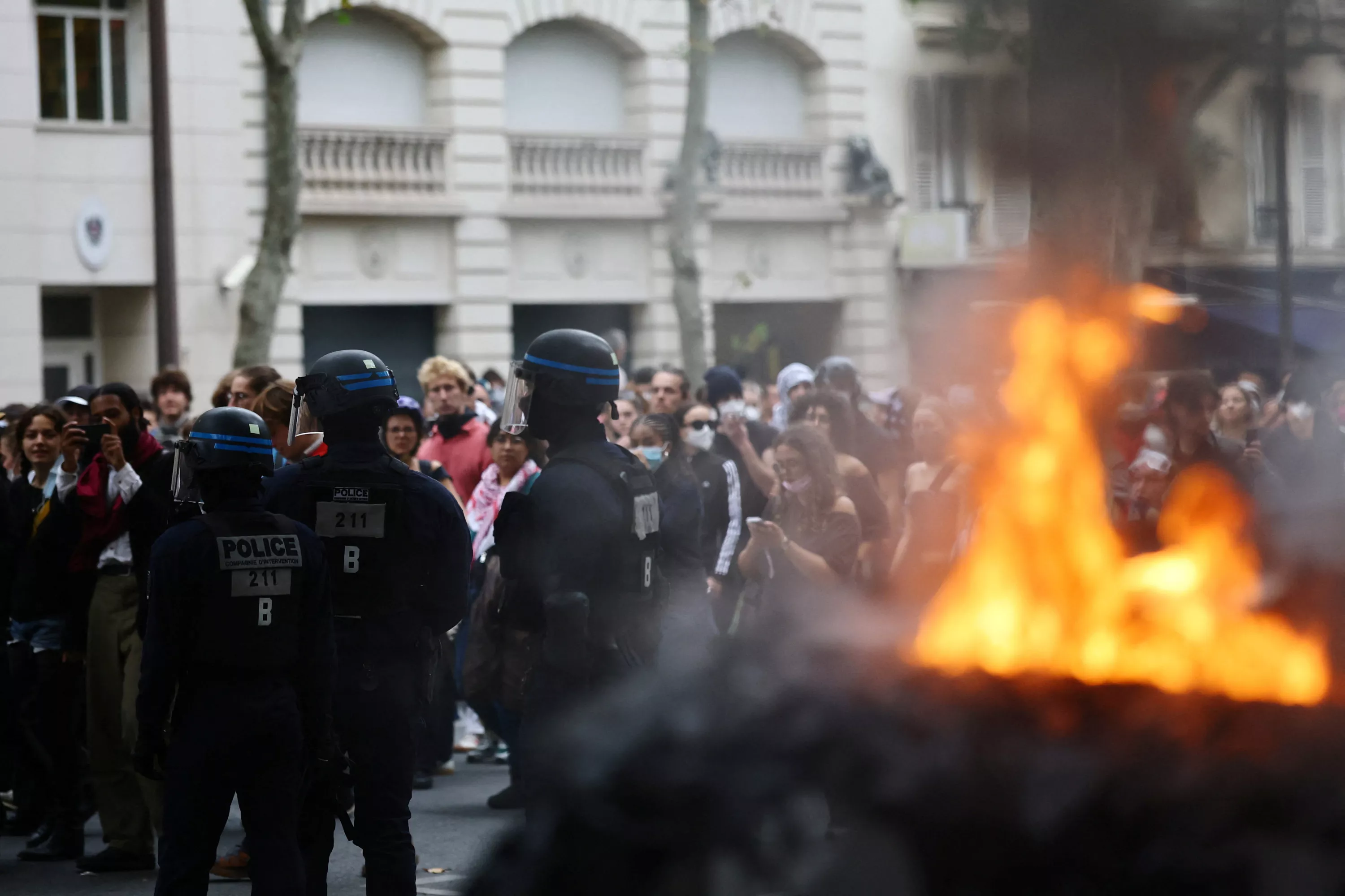 EN DIRECT - Colère des lycéens : les élèves mobilisés souhaitent que les étudiants et les «gilets jaunes» poursuivent le mouvement