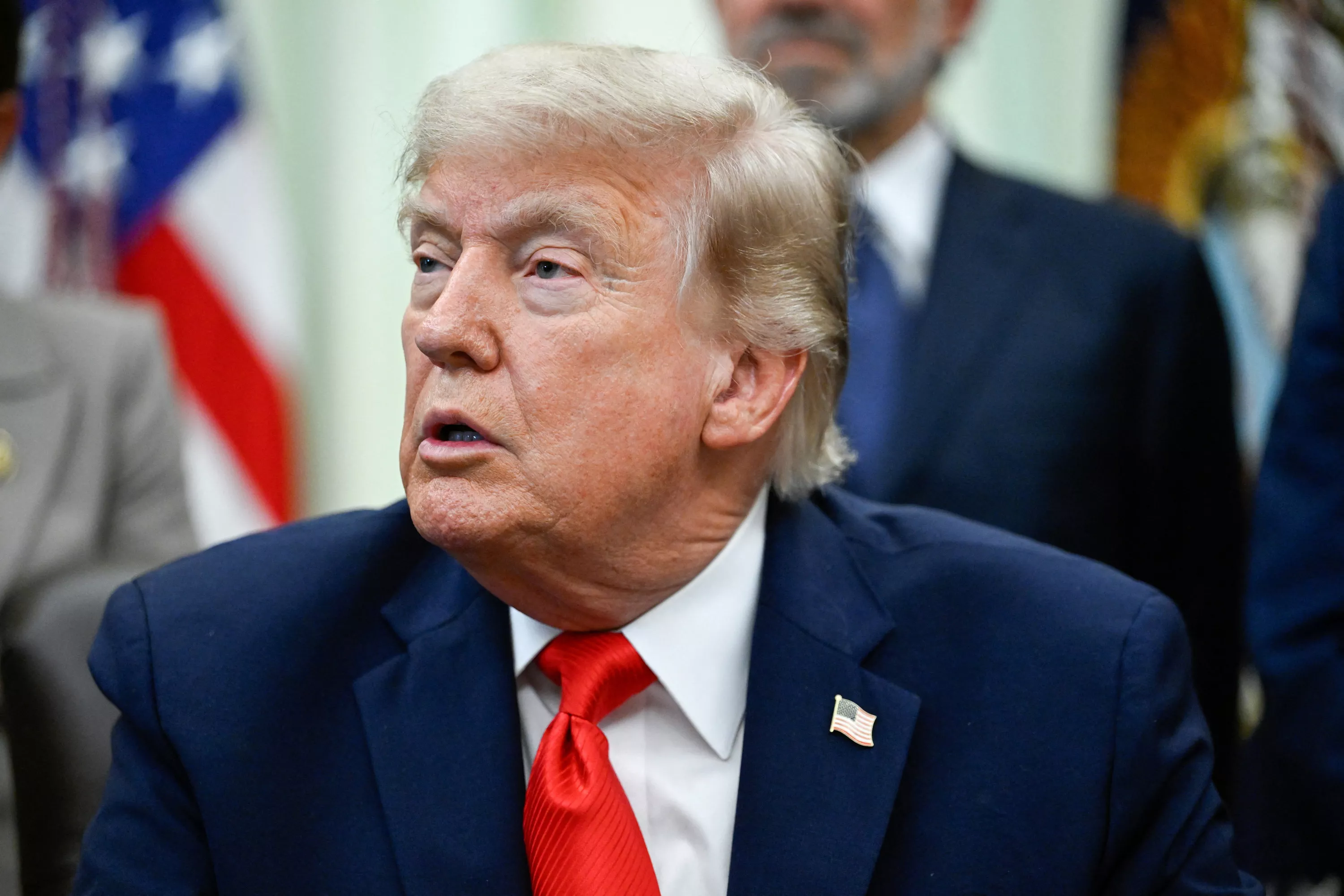 EN DIRECT - Guerre au Moyen-Orient : Donald Trump assure qu’un accord pourrait être signé ce week-end, l’Iran affirme ne pas avoir pris de décision définitive