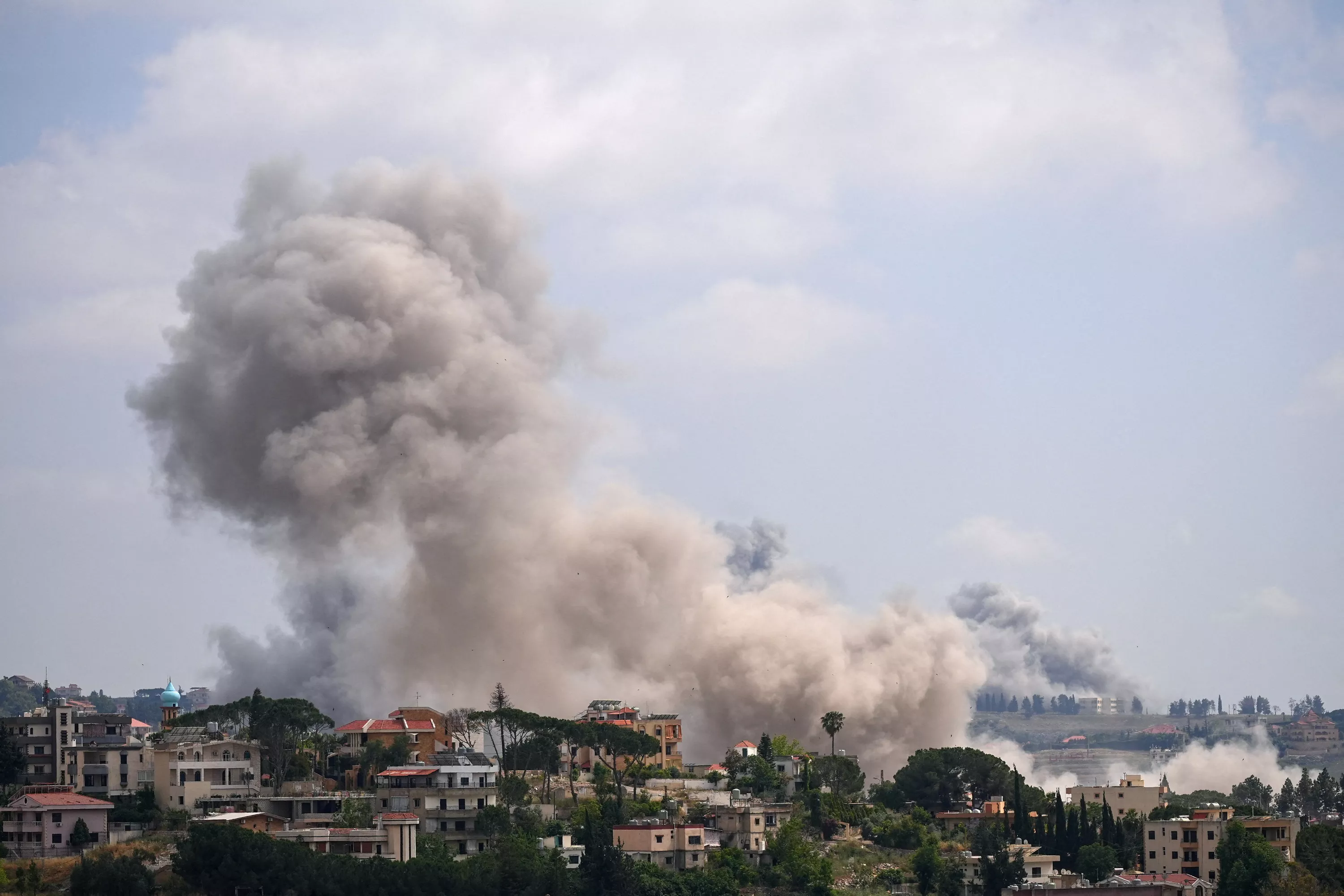 EN DIRECT - Guerre au Moyen-Orient : au Liban, le Hezbollah «n’acceptera pas un cessez-le-feu partiel» avec Israël