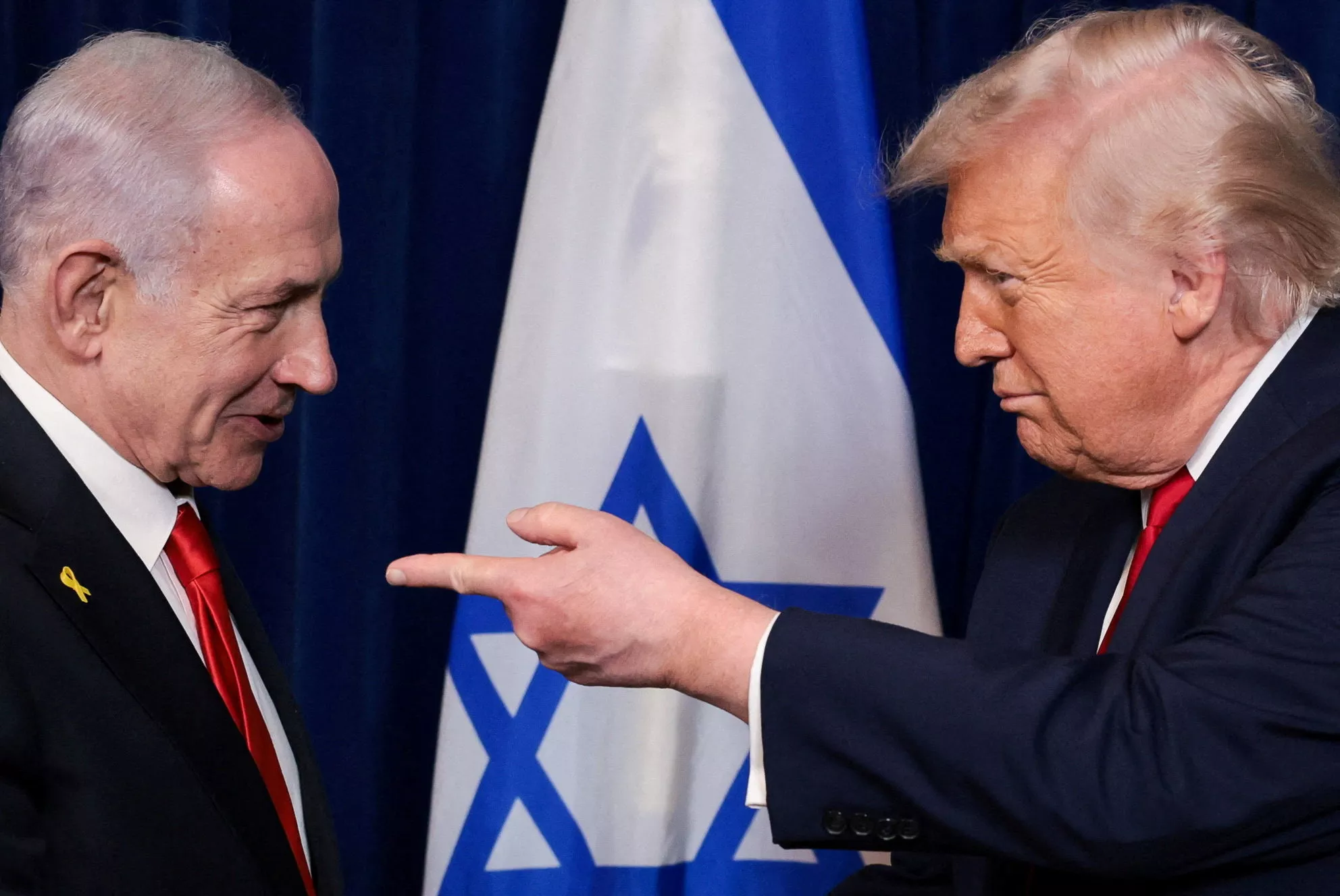 EN DIRECT - Guerre au Moyen-Orient : Trump a promis à Netanyahou que la question du démantèlement du nucléaire iranien ne sera pas oubliée
