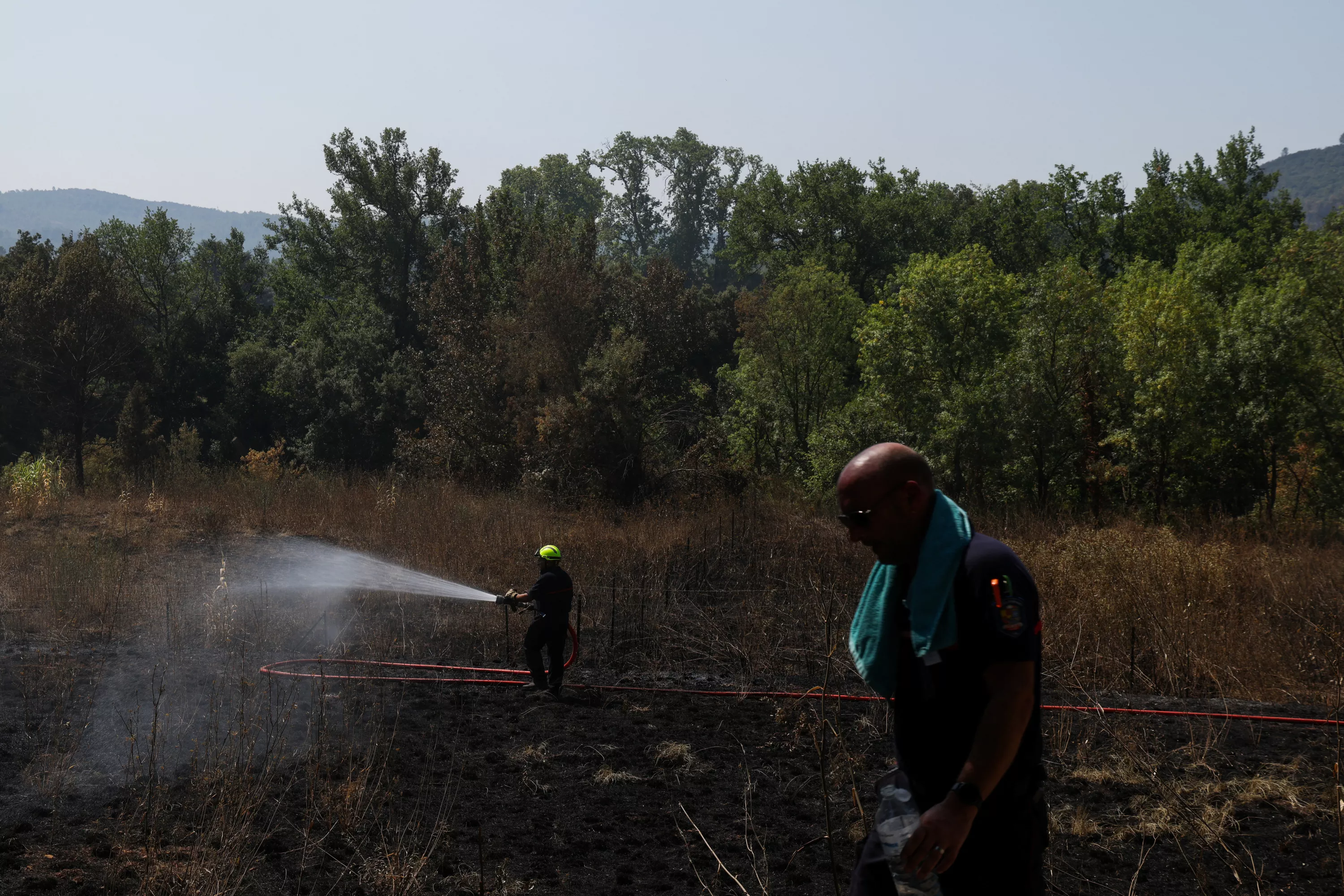 EN DIRECT - Incendies en France : situation stable dans la Drôme mais la météo est plutôt défavorable ce mercredi