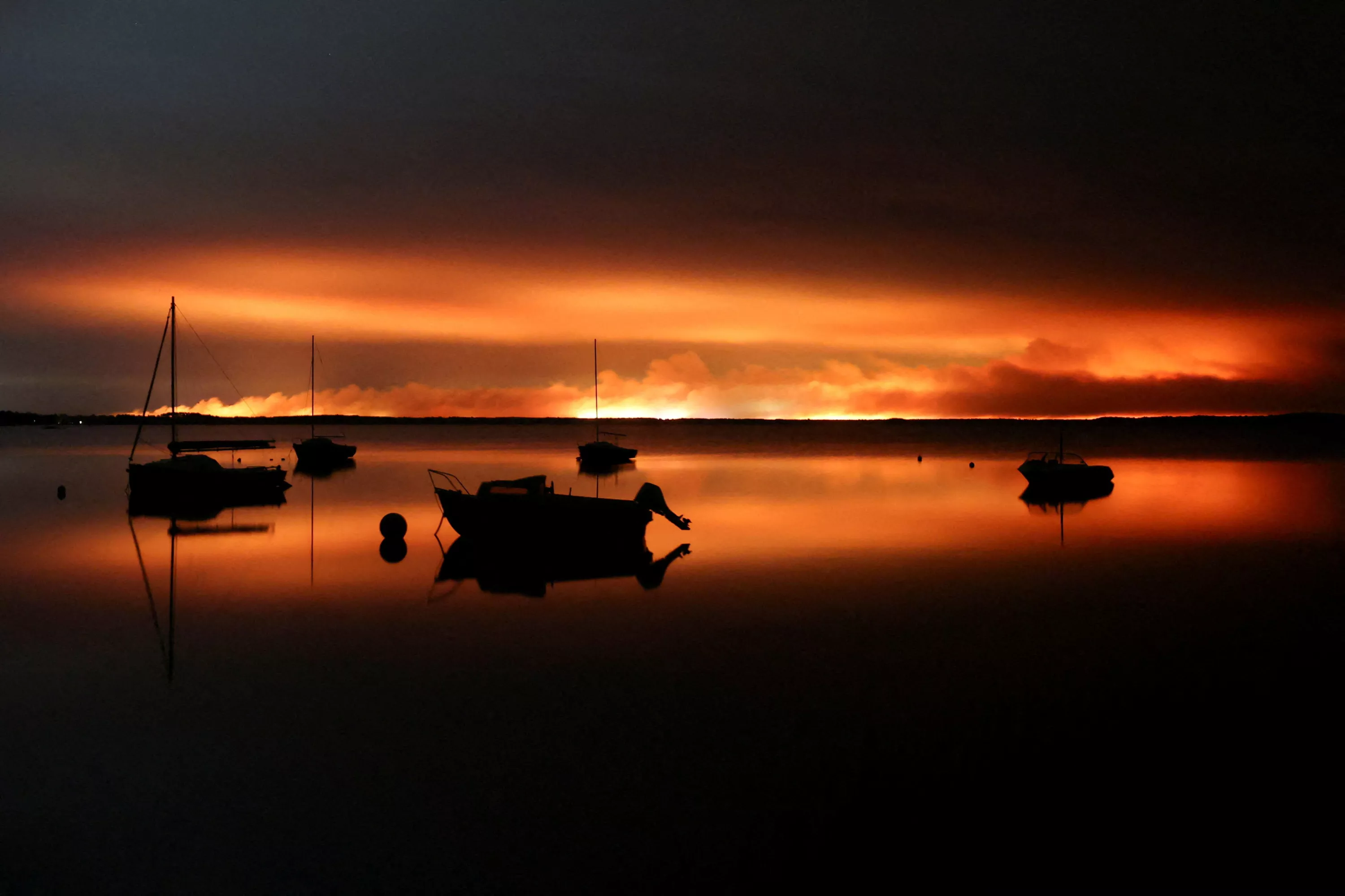 EN DIRECT - Incendies : huit campings au nord du bassin d’Arcachon ont été évacués