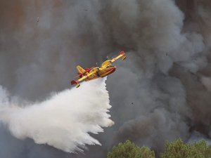 EN DIRECT Incendies : de nouveaux foyers 