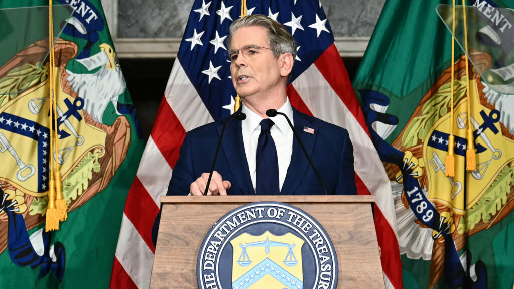 EN DIRECT - Washington veut «couper toutes les ressources économiques» qui maintiennent le régime iranien en vie