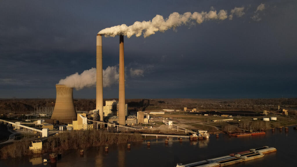 États-Unis: l'administration Trump supprime les limites d'émissions polluantes imposées aux centrales électriques