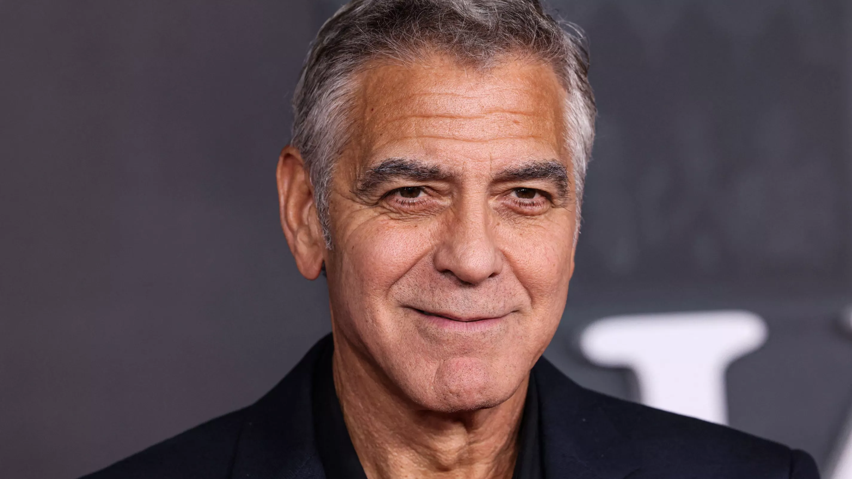 Évacués de leur propriété dans le Var, George Clooney et sa famille assurent Brignoles de leur soutien