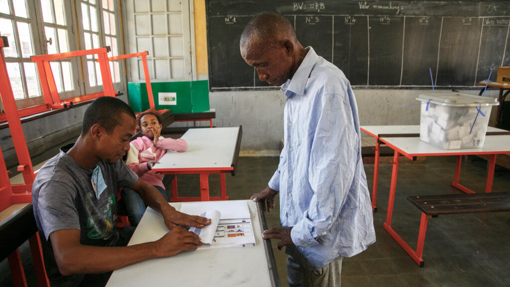 Madagascar: la Commission électorale se tourne vers Moscou et suscite les doutes d'ONG