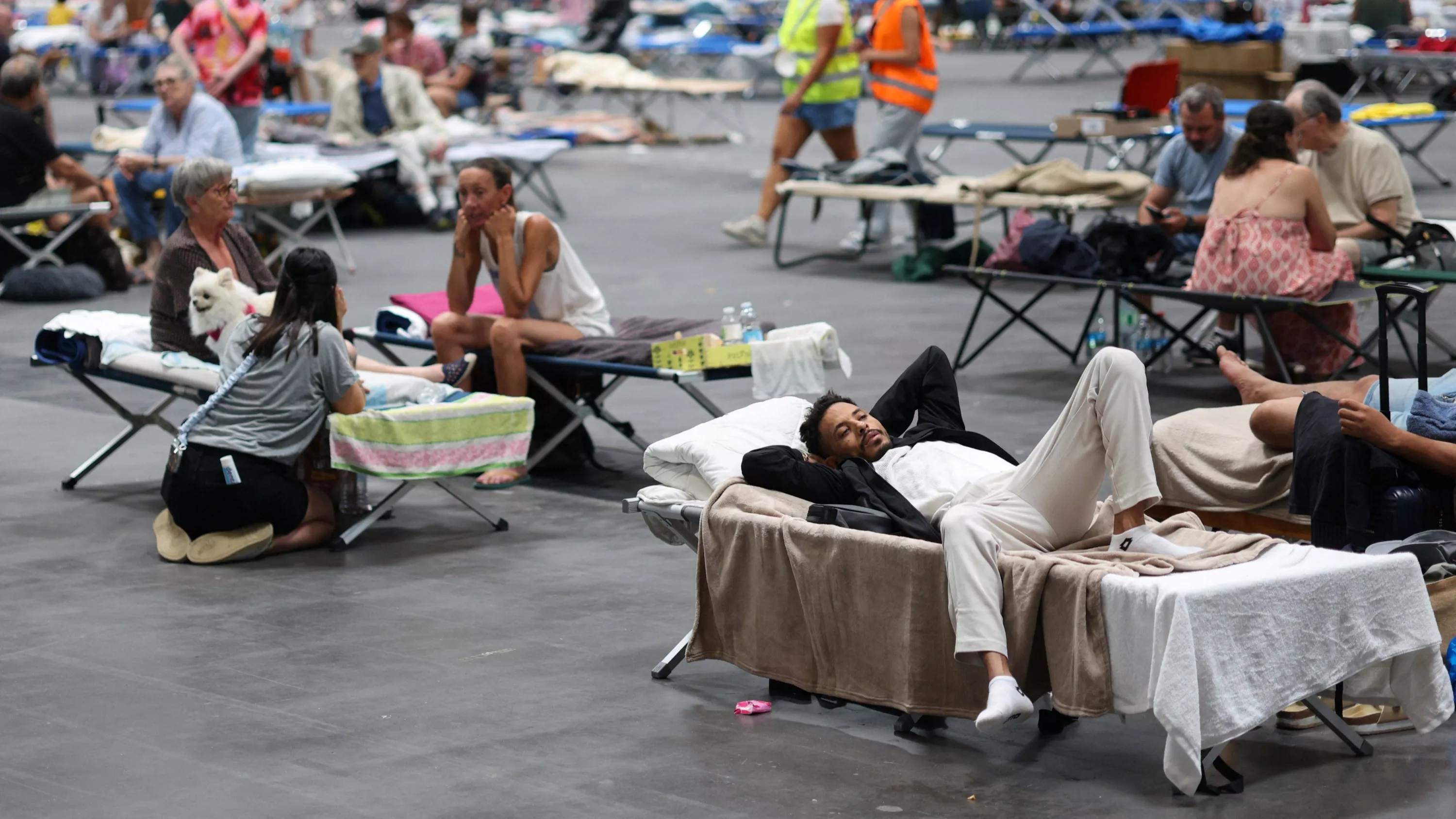 Flashbacks, cauchemars, stress post-traumatique... Le lourd impact des incendies sur la santé mentale des populations sinistrées