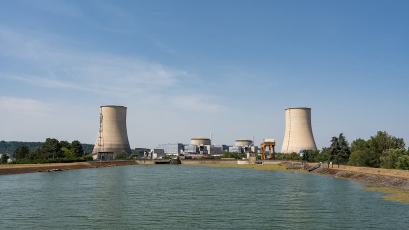 Forte demande liée à la climatisation, centrales nucléaires à l'arrêt, peu de vent pour les éoliennes... Les canicules ont fait bondir le prix de l'électricité à un niveau record depuis un an et demi