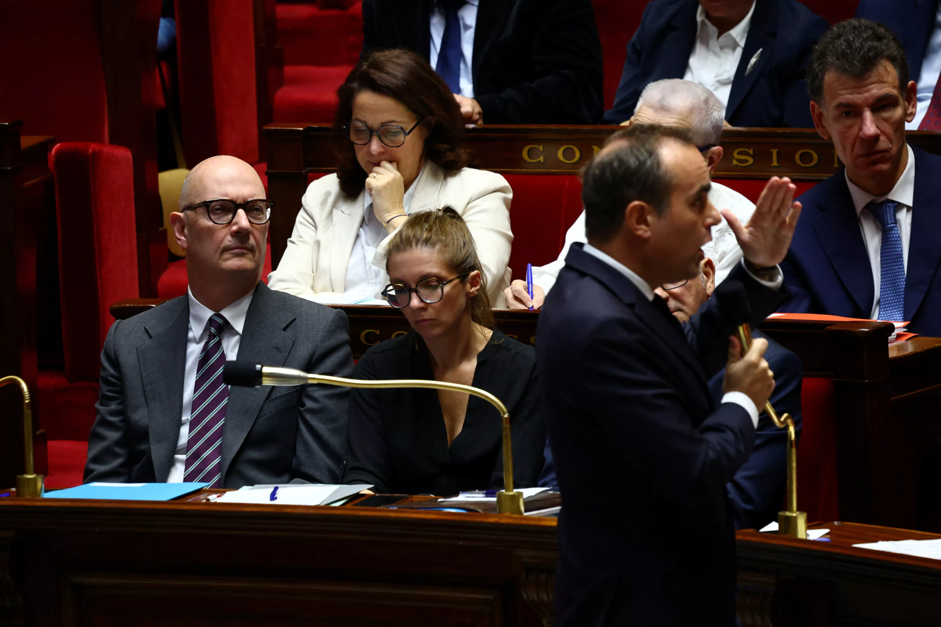 François Pierrard : « Pourquoi les agences publiques échappent-elles au débat budgétaire ? »