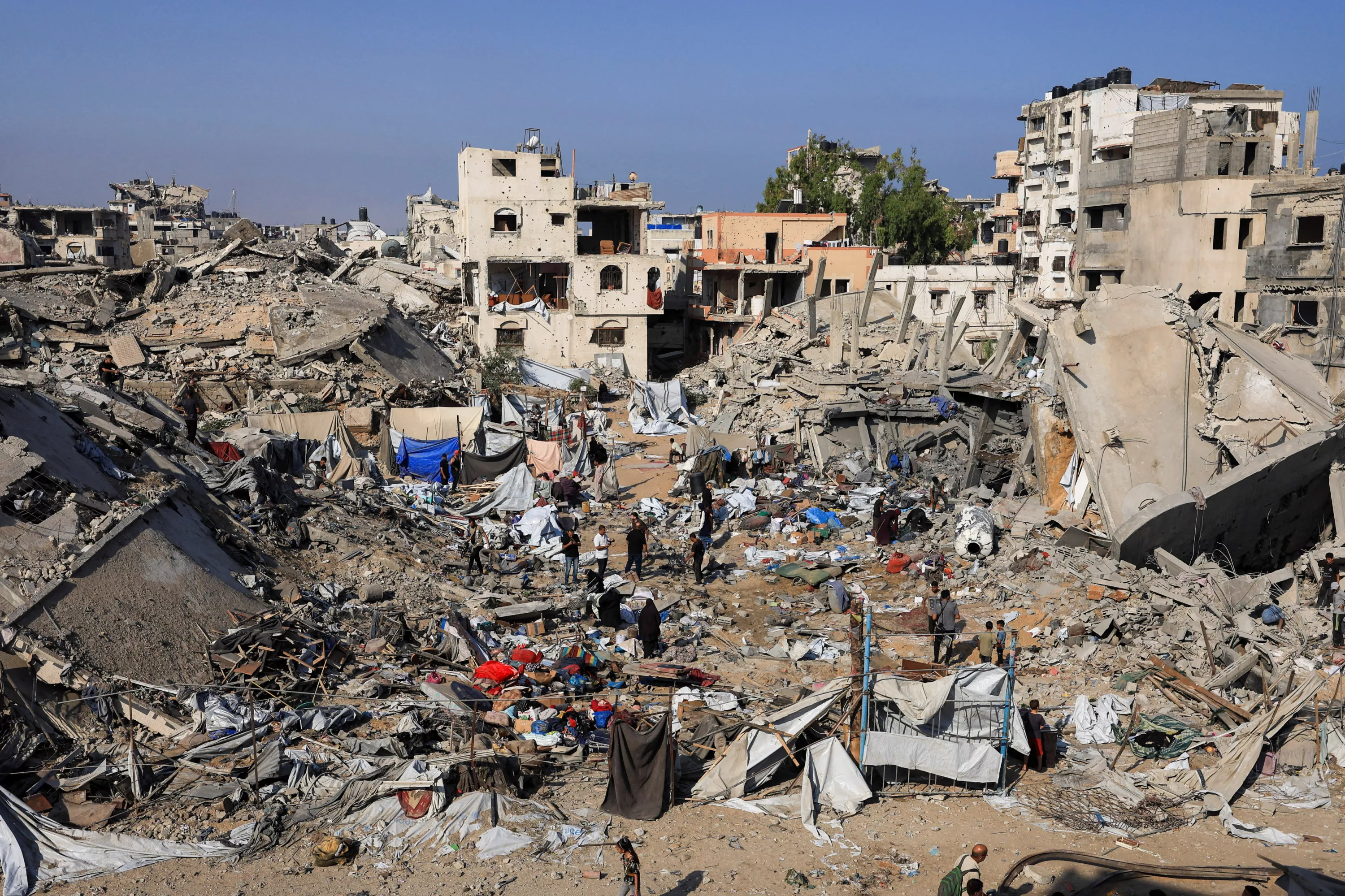 Gaza : 112 corps retrouvés sous des décombres