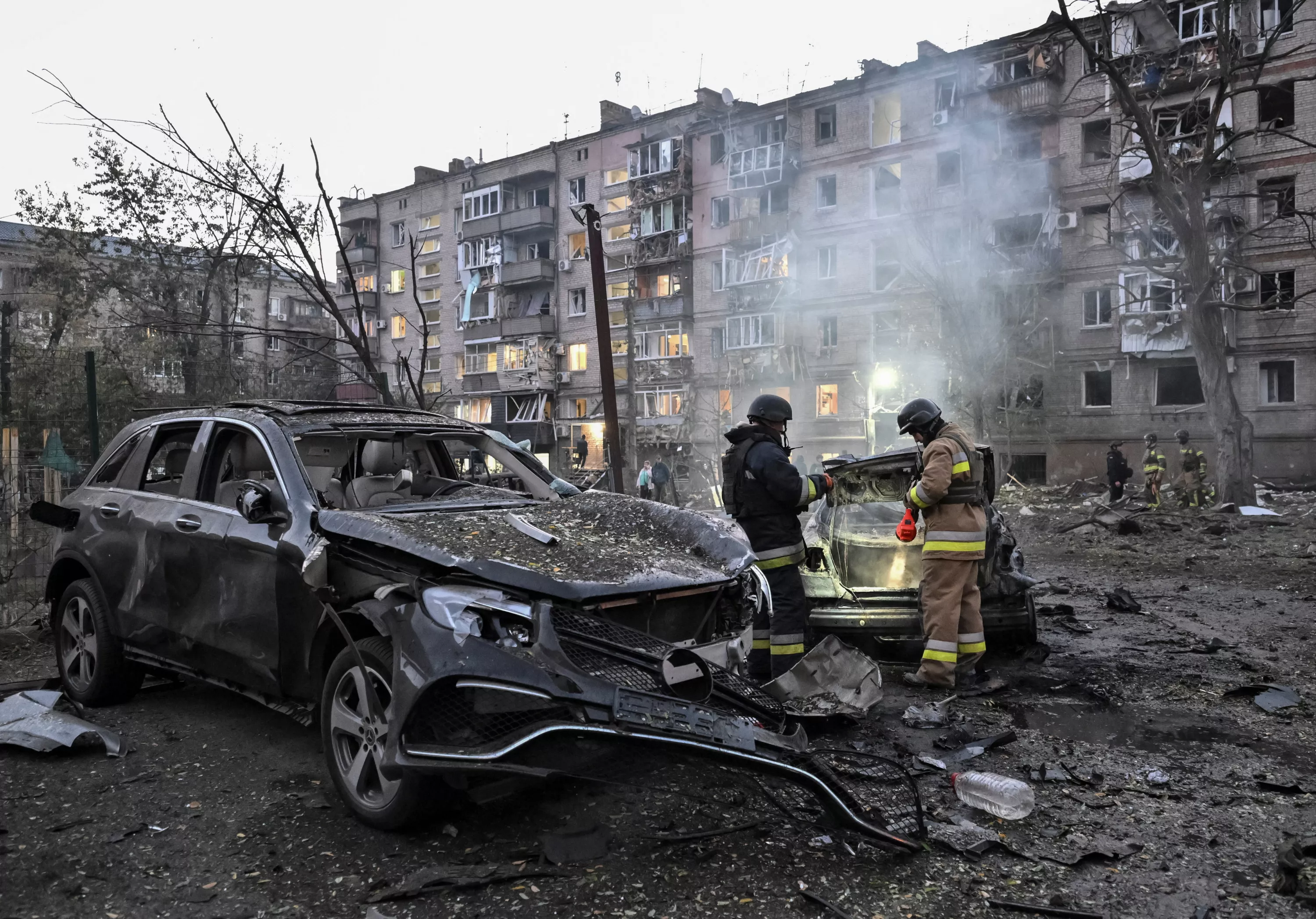 Guerre en Ukraine : la France condamne les «attaques barbares» de Moscou contre des civils
