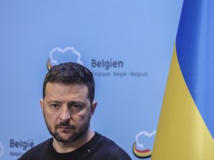 Guerre en Ukraine : l’avion de Volodymyr Zelensky visé par un drone alors qu’il se rendait en Norvège