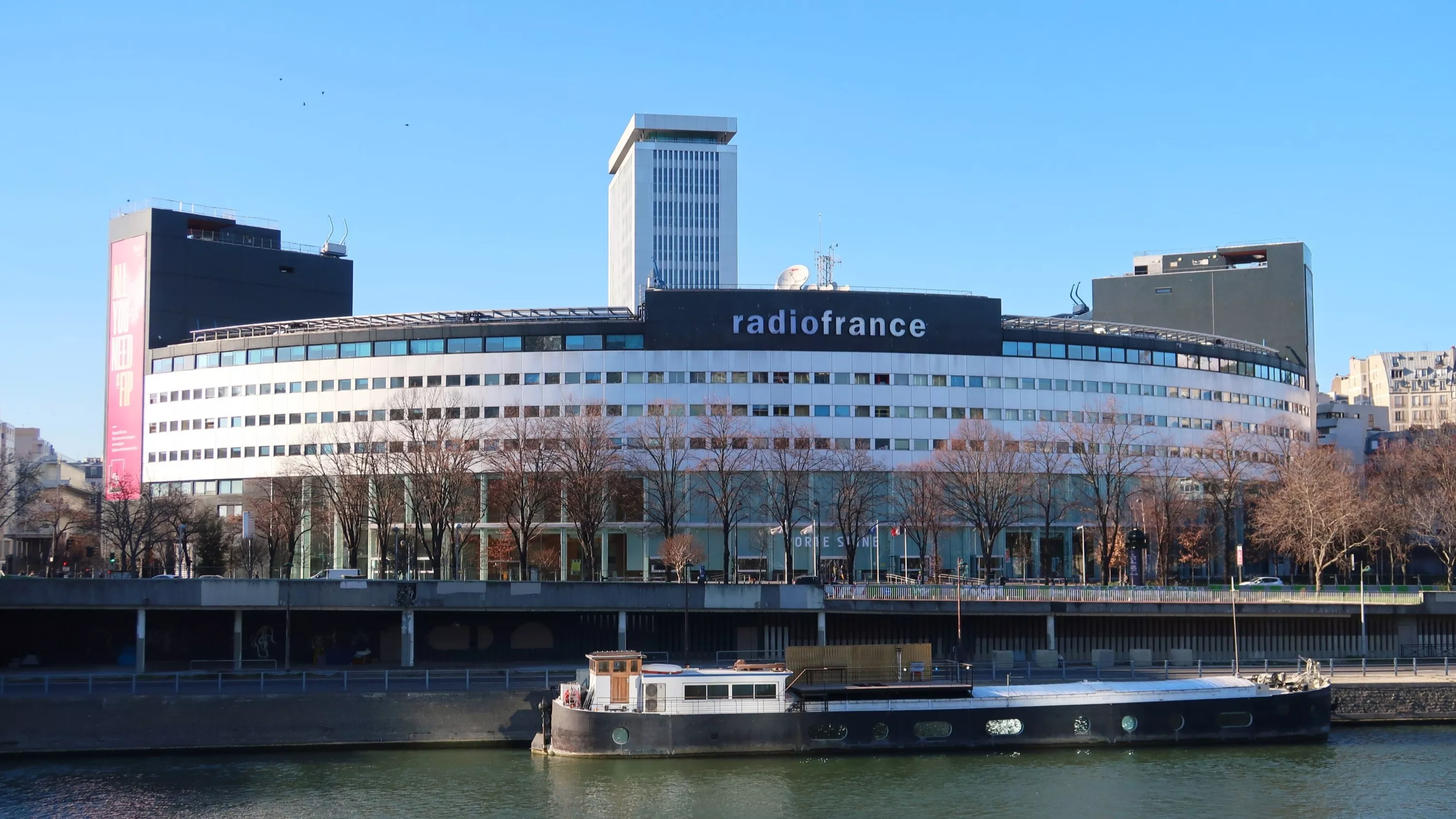 « Ils sont invirables et se considèrent comme les propriétaires de la radio » : ces salariés de France Inter qui mettent la pression sur la direction pour interdire un chroniqueur de droite