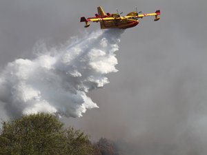 Incendie sur l'autoroute A9 entre Béziers et Narbonne : circulation rétablie en direction de Montpellier, le feu est fixé