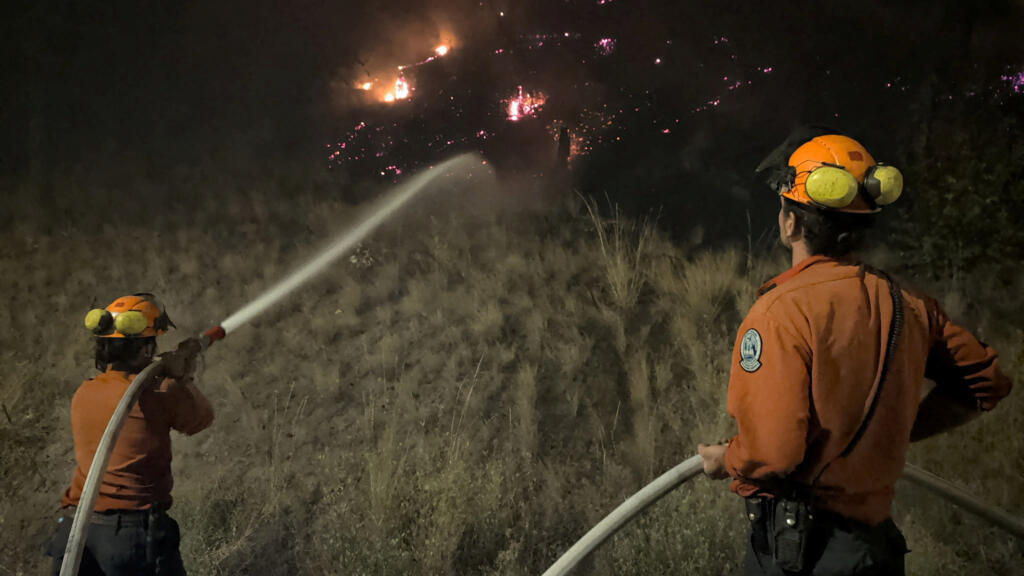Incendies au Canada: une octogénaire meurt en fuyant le méga-feu en Colombie-Britannique, toujours hors de contrôle
