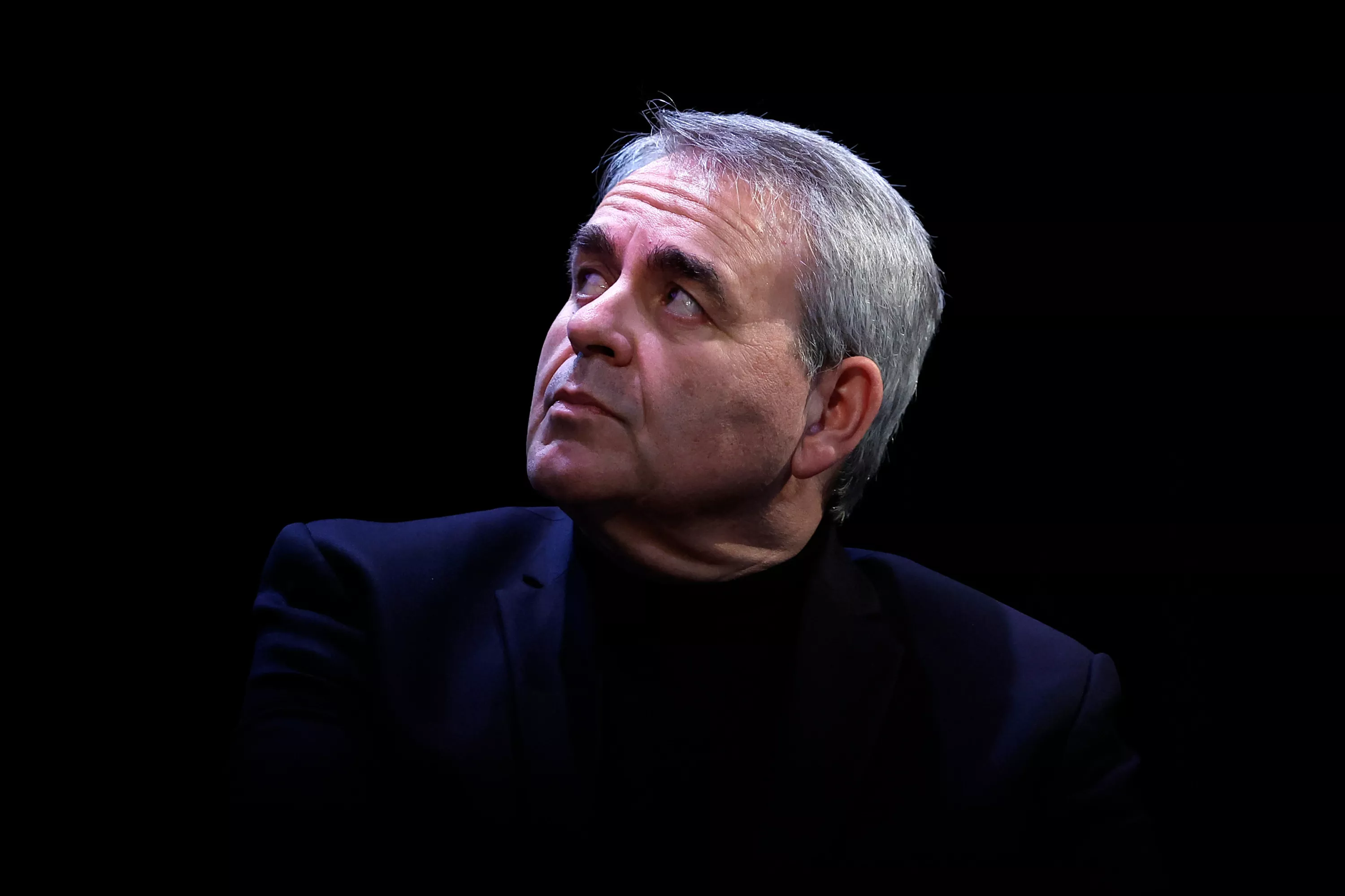 « Je n’ai pas le profil d’une prise de guerre, je trace ma route » : le pari de Xavier Bertrand pour s’imposer comme candidat de la droite et du centre