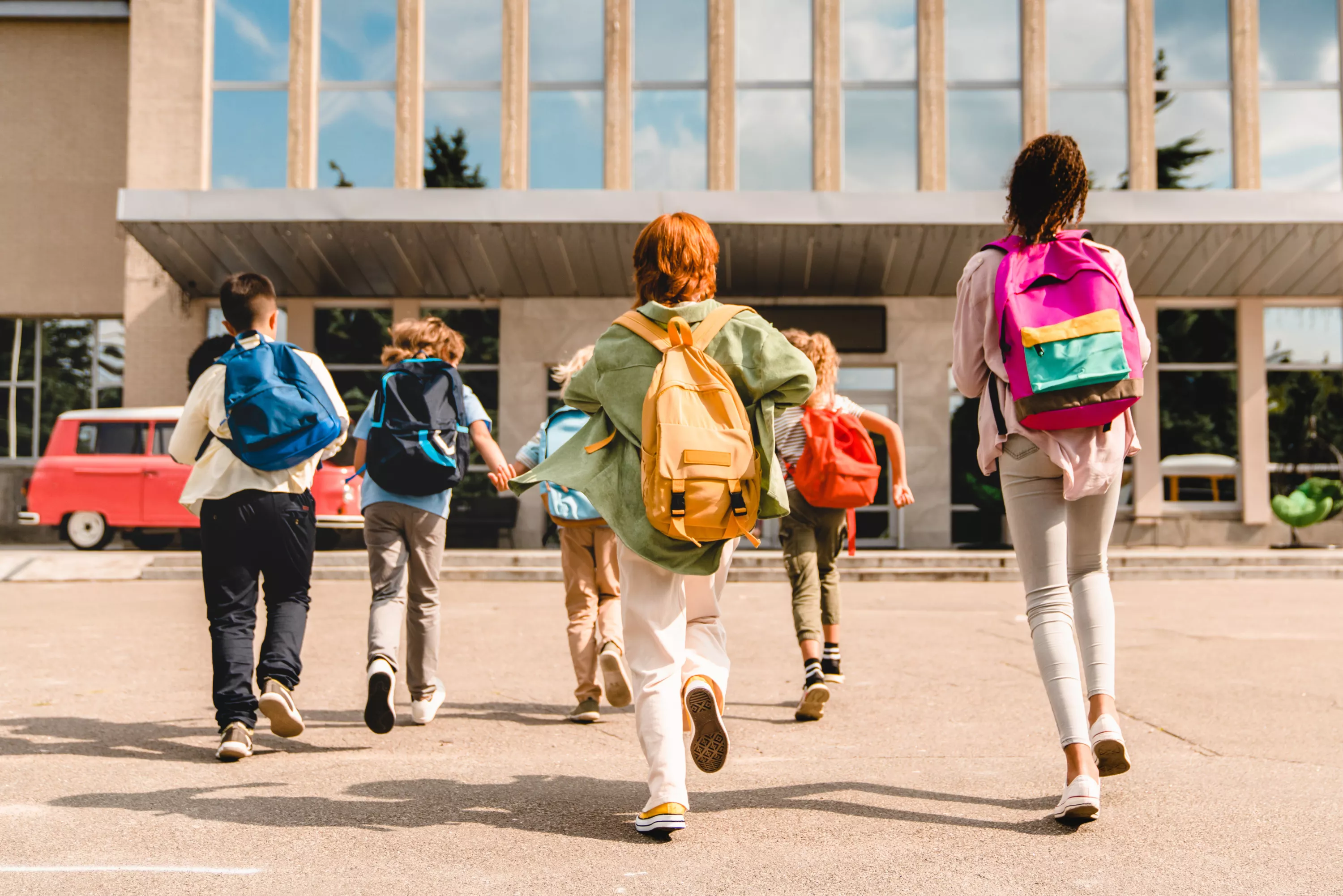 « Je suis tellement angoissée que j’en pleure » : ces parents qui refusent de laisser leurs enfants au périscolaire à la rentrée