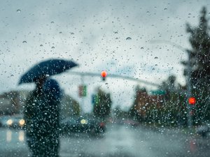 Jusqu’à 180 mm de pluie attendus : l’Aude et les Pyrénées-Orientales basculent en vigilance orange