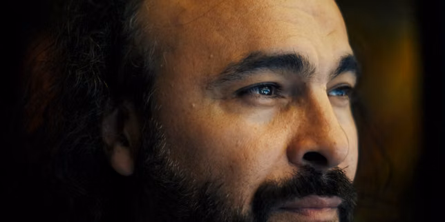 Kader Attia, plasticien : « Il faut tout faire pour entrer en immersion dans la culture de l’autre »