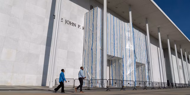 Kennedy Center : le bâtiment menacé par Donald Trump qui annonce sa fermeture
