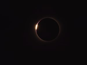 L’éclipse peut détruire les caméras, appareils photos et smartphones : voici comment la photographier ou la filmer sans prendre de risque