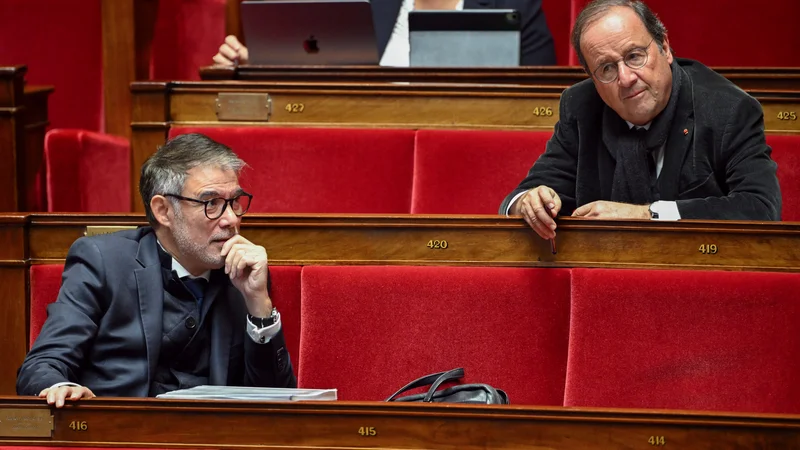 L’EDITO. TVA à 24%, retraites moins indexées, retour du nucléaire, regroupement familial durci: le surprenant virage à droite de François Hollande