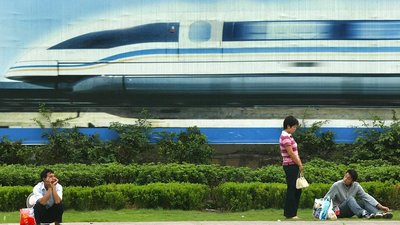 La Chine en a un qui peut foncer à 800 km/h, le Japon veut le sien à 60 milliards d'euros: les trains Maglev qui