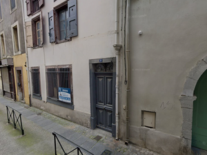 La mairie de Carcassonne fait murer l’entrée d’un squat mais se trompe d’adresse : le propriétaire de l’immeuble assure ne pas avoir été informé