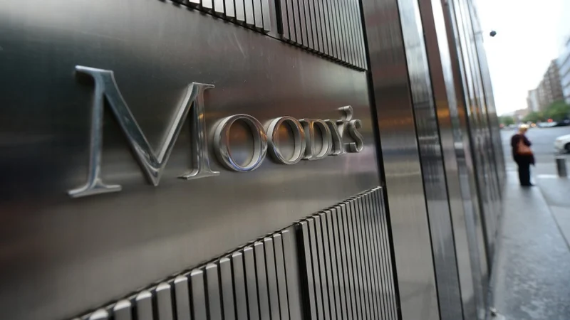 La note de la France bientôt dégradée? L'agence Moody's ne croit pas vraiment à un compromis sur le budget 2027 et estime que le prochain président 