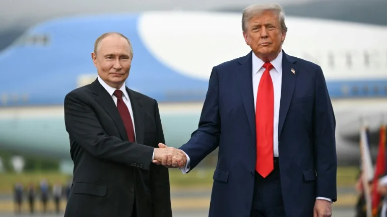 La Russie affirme qu'elle pourra livrer le même niveau de gazole qu'avant les sanctions occidentales: Moscou assure que la signature des contrats avec Washington surviendra 
