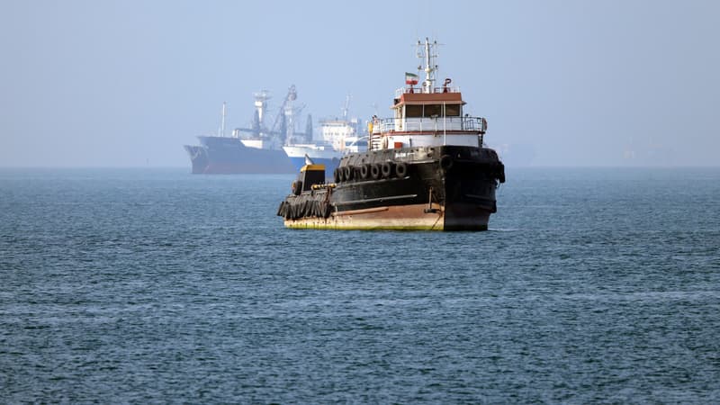 Le conflit s'enflamme à nouveau dans le détroit d'Ormuz: un pétrolier émirati ciblé par une attaque (les Émirats accusent l'Iran)