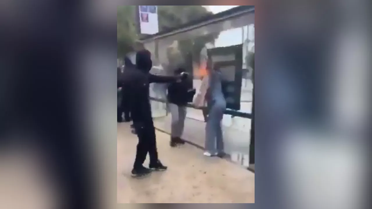 Le profil surprenant du mineur marseillais qui a brûlé une femme au visage avec un spray