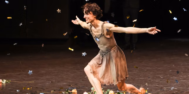 Les adieux joyeux à l’Opéra de l’étoile Dorothée Gilbert