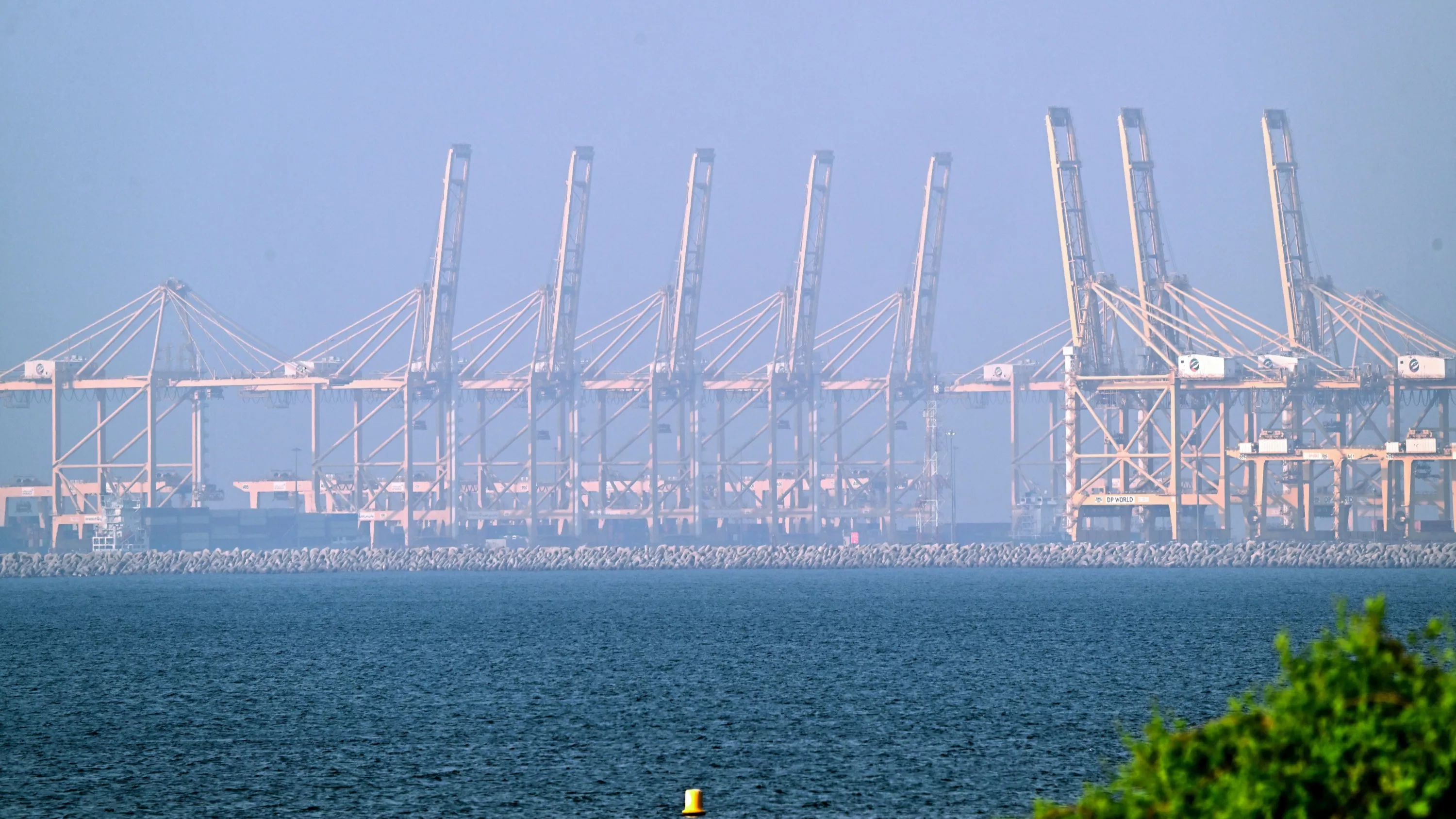 Les pays du Golfe cherchent l’alternative à la fermeture du détroit d’Ormuz