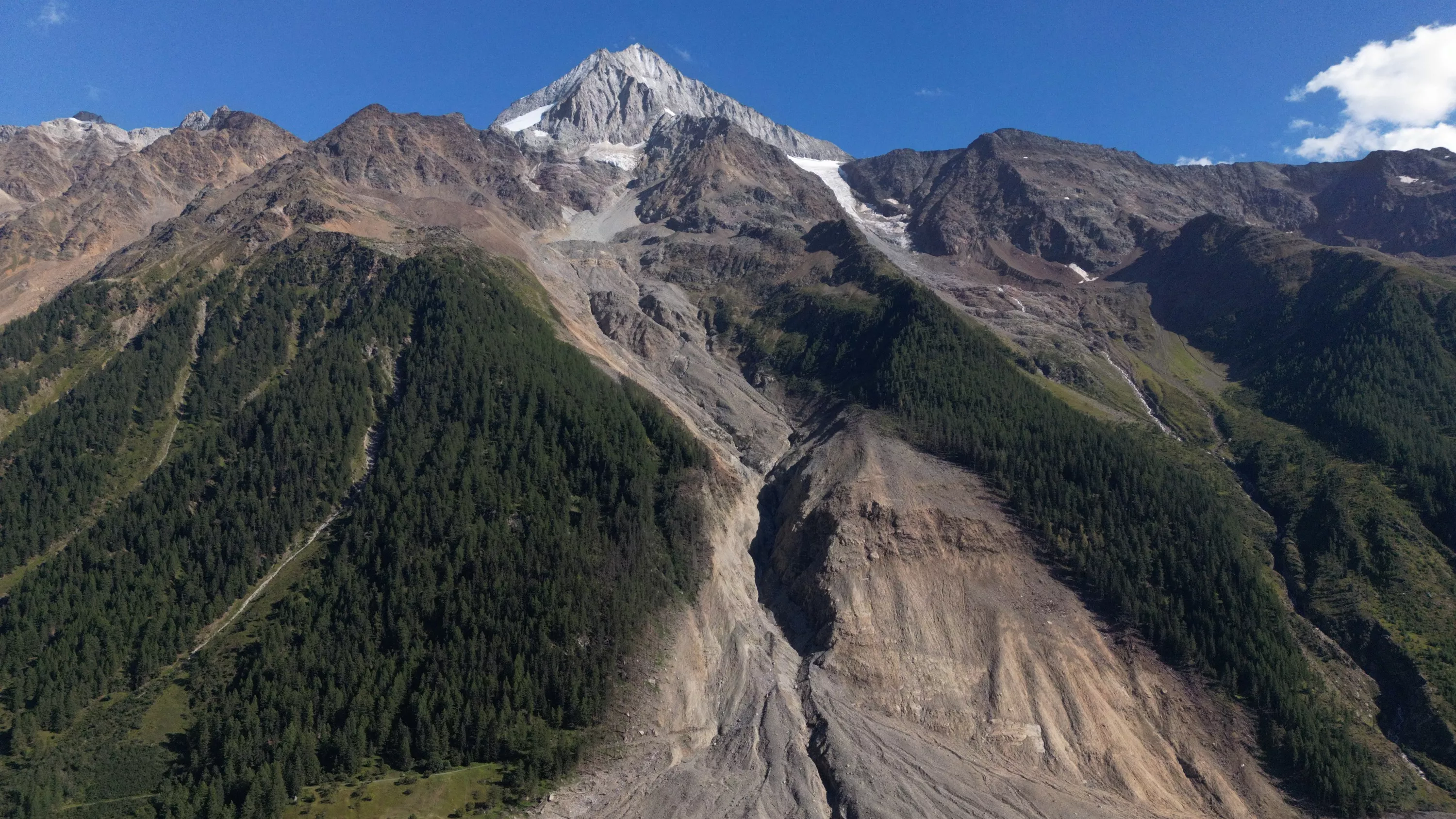 Les ruptures de glaciers, des risques présents dans les Alpes
