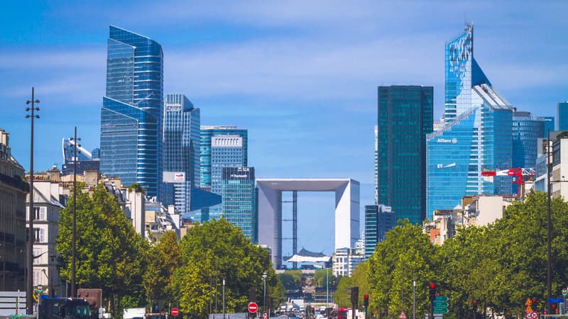 Leurs bénéfices ont bondi de 10% en un an: malgré une surtaxe exceptionnelle, les grandes banques françaises ont vu leur rentabilité progresser en 2025 pour atteindre près de 40 milliards d'euros