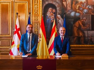 LGV Montpellier-Barcelone : les maires Michaël Delafosse et Jaume Collboni sonnent l’alarme et exigent la fin d’un chantier bloqué depuis 13 ans