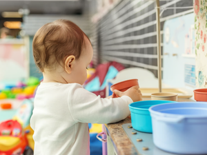 Maltraitances, violences, brimades… Le Syndicat des professionnels de la petite enfance réclame une enquête sur le géant des crèches People & Baby
