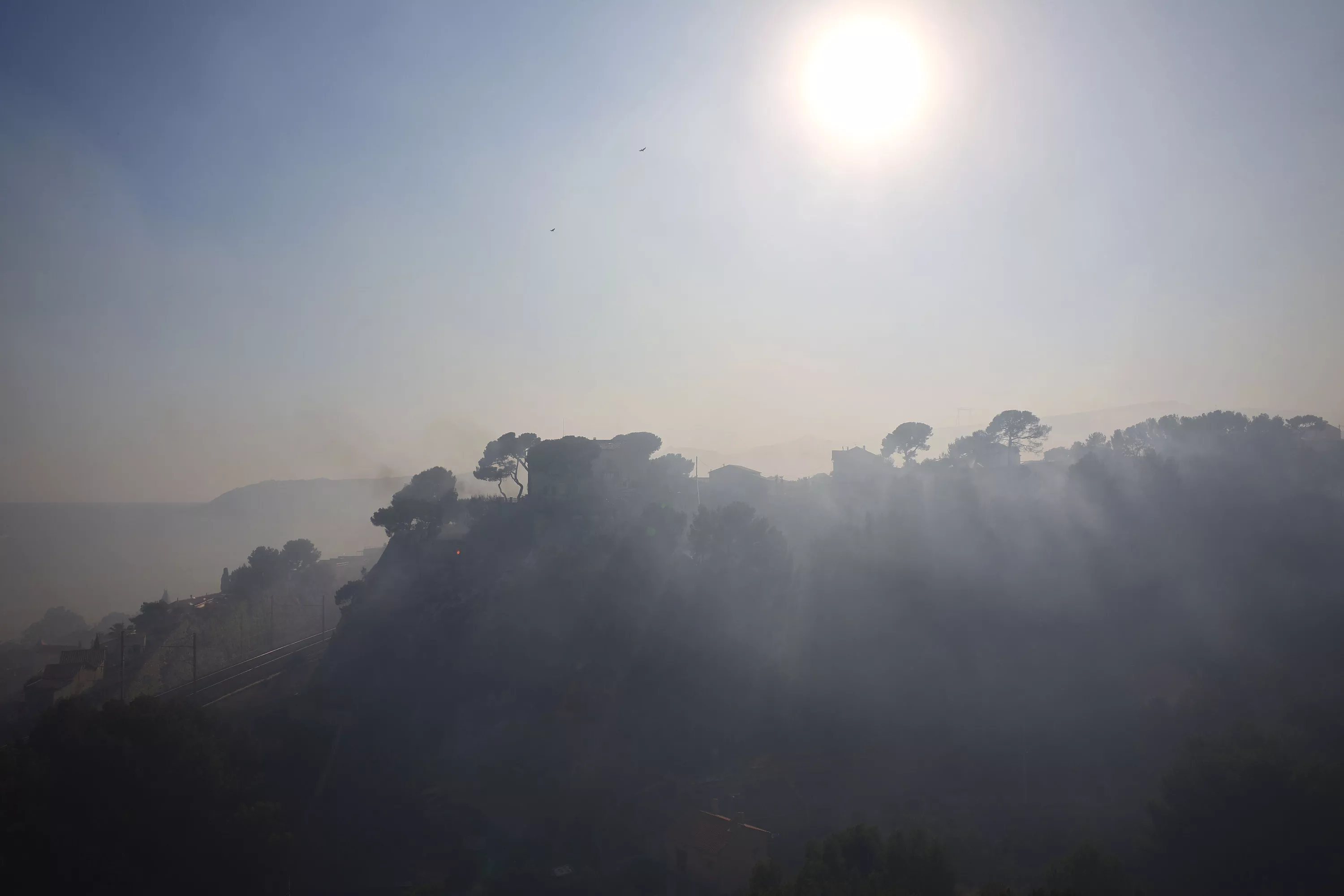 Marseille : deux incendies à Rognac et Lançon-Provence, plus de 300 pompiers mobilisés