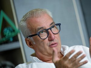Menaces contre le maire d’Alès : un jeune homme de 20 ans mis en examen à Paris