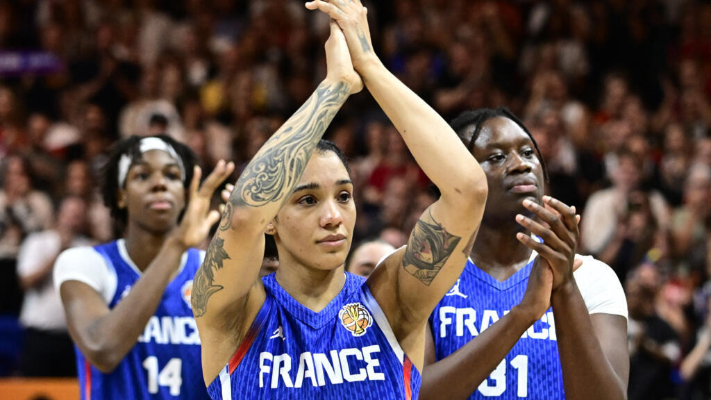 Mondial féminin de basket: la France y a cru, mais échoue en finale face aux États-Unis (97-79)