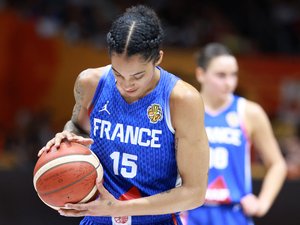 Mondial féminin de basket : malgré un grand début de match, les Bleues manquent l’exploit et subissent à nouveau la loi des Américaines en finale