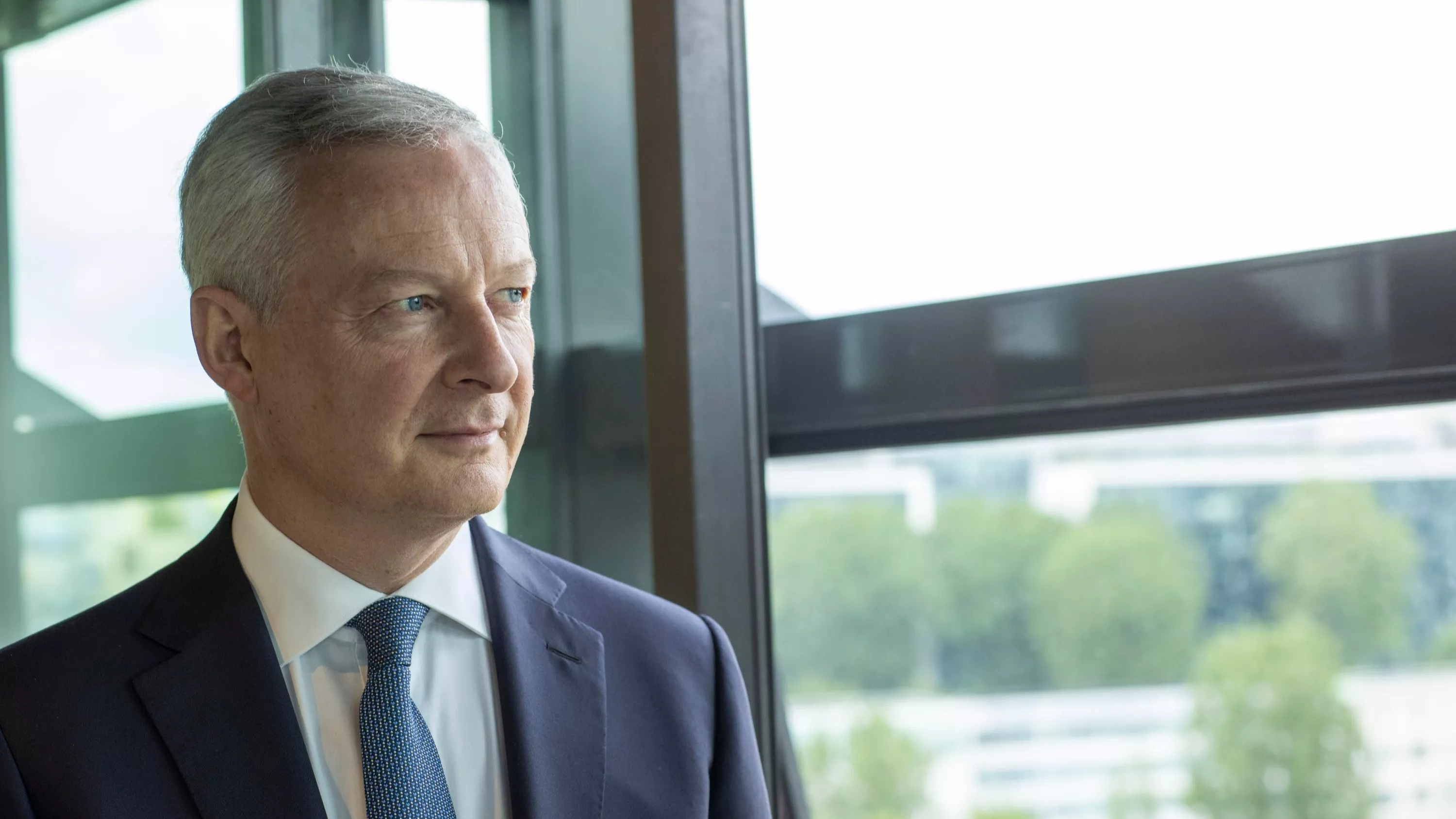 « Ne nous enfermons pas » : Bruno Le Maire publie un manifeste aux allures de programme et appelle à « gagner collectivement en 2027 »