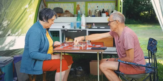 Nos conseils de documentaires à voir en replay : les coulisses des Vieilles Charrues, la double personnalité de Paul Seixas, les joies du camping…