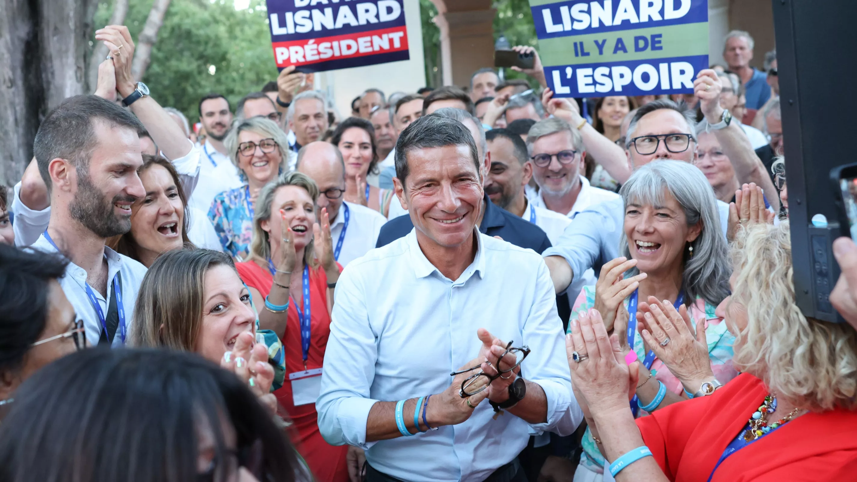 «Nous allons redonner du pouvoir au pays réel» : à Cannes, David Lisnard exhorte ses concurrents de droite à ne pas avoir «peur» de la primaire