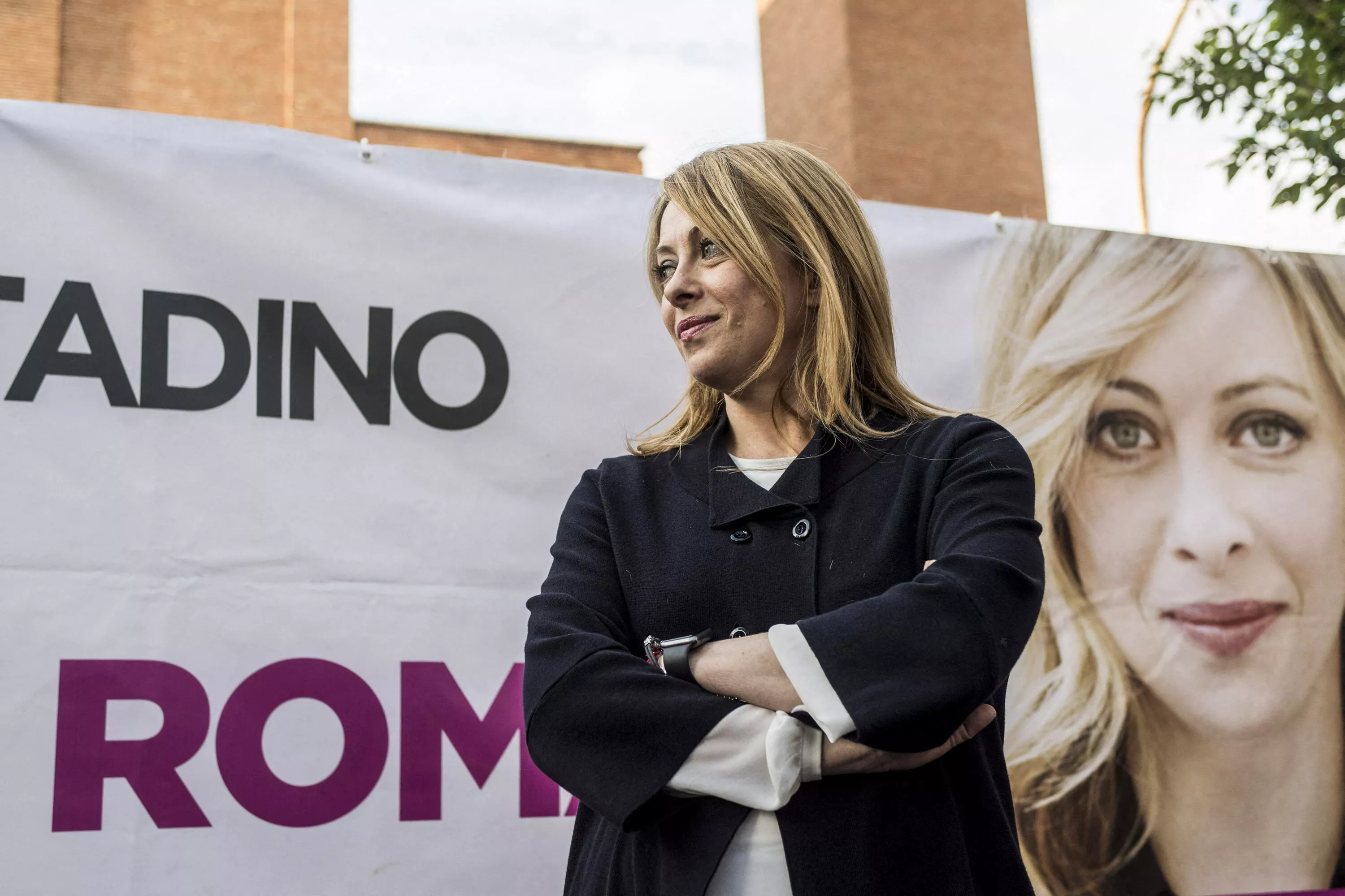 « Nous l’avons invitée à entrer, et on ne s’est plus quittés » : dans le bastion rouge de la Garbatella, la jeunesse politique de Giorgia Meloni